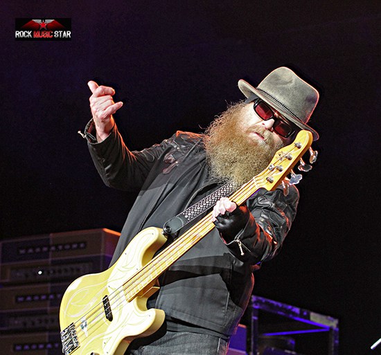 zz IMG_6887 fixed 550